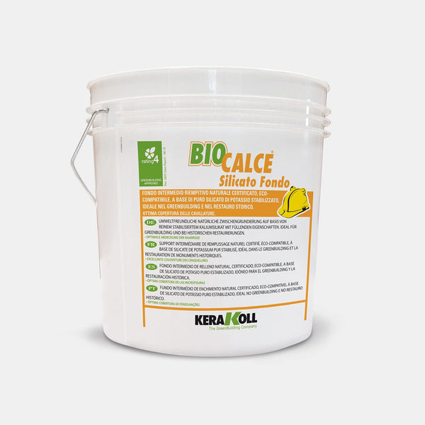 Kerakoll Biocalce Silicato Fondo: Tanúsított, öko‑kompatibilis tiszta stabilizált kálium szilikát alapú természetes köztes kitöltő alapozó.
